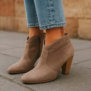 Report Brown Faux Suede Ankle Booties Size 9.5